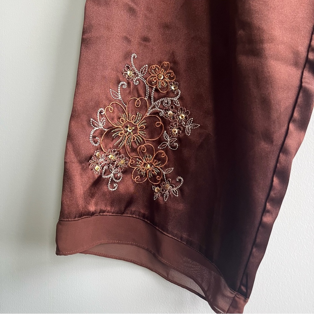 Silky Pants - Picture 2 of 4